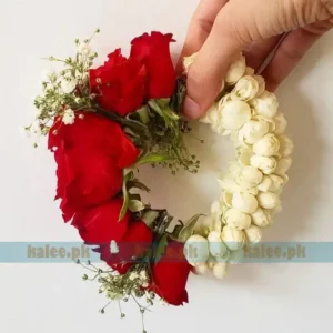 Imported Red Rose Flowers Kangan With Motia & Baby Bud