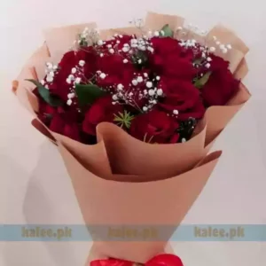 Baby Bud & Red Rose Flowers Bouquet