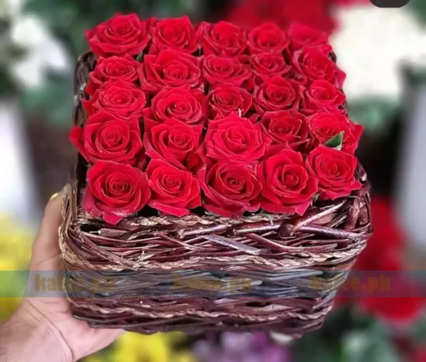 Red Rose Flowers Box